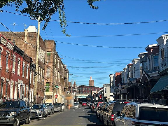 5th image of 1920 E Ontario St