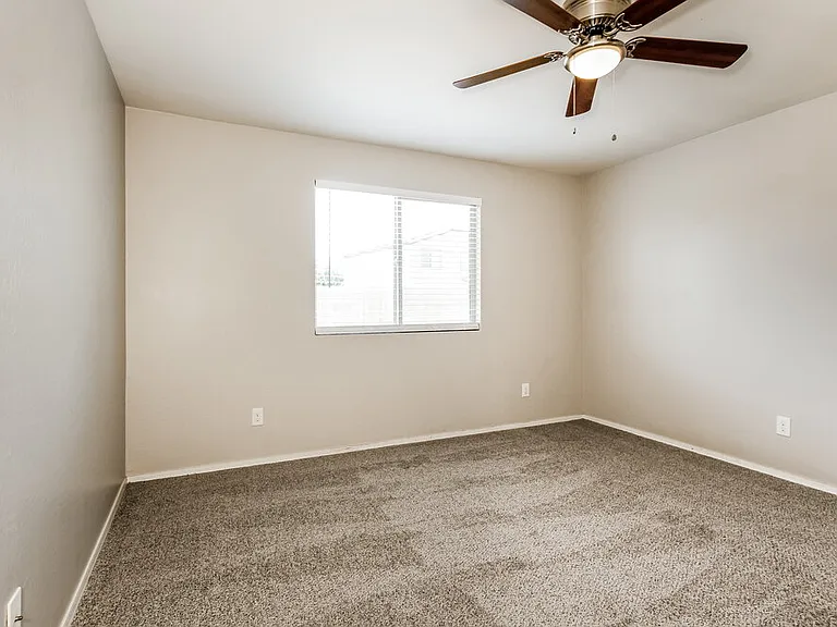 25371 W Long Ave — Photo 8