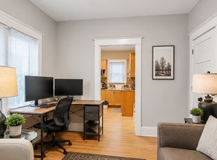 14 W 47th St APT 1, Minneapolis, MN 55419