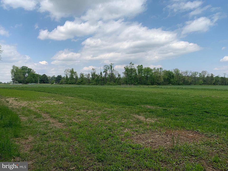 2nd image of Mahan Rd