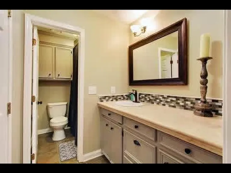 130 Harbor Rd — Photo 6