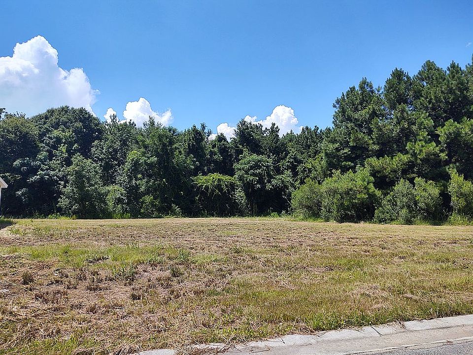 2nd image of Rosewood Dr #19