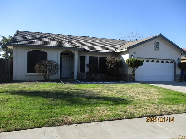 1225 E Cinnamon Dr, Lemoore, CA 93245