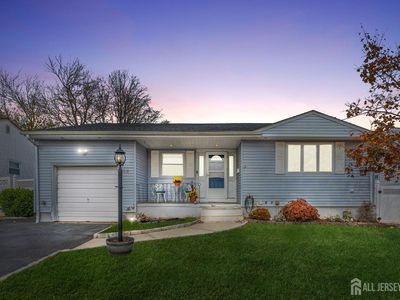 62 Ira Ave, Colonia, NJ, 07067