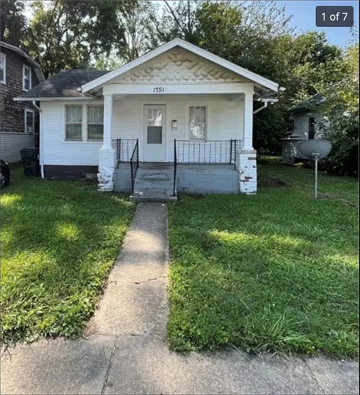 1751 E Johns Ave photo 1