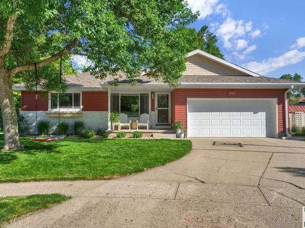 3101 Lemon Ct, Sioux City, IA 51106