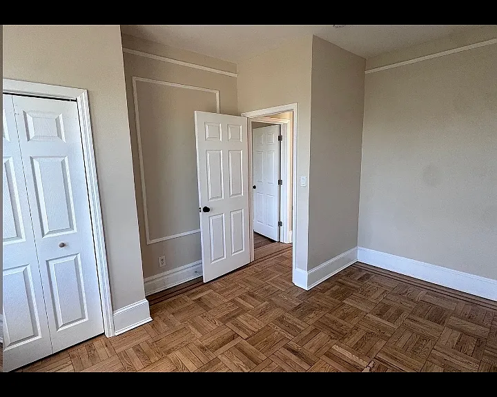 248 Nye Ave #5A — Photo 6
