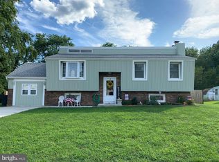 107 Capella Rd, Turnersville, NJ 08012