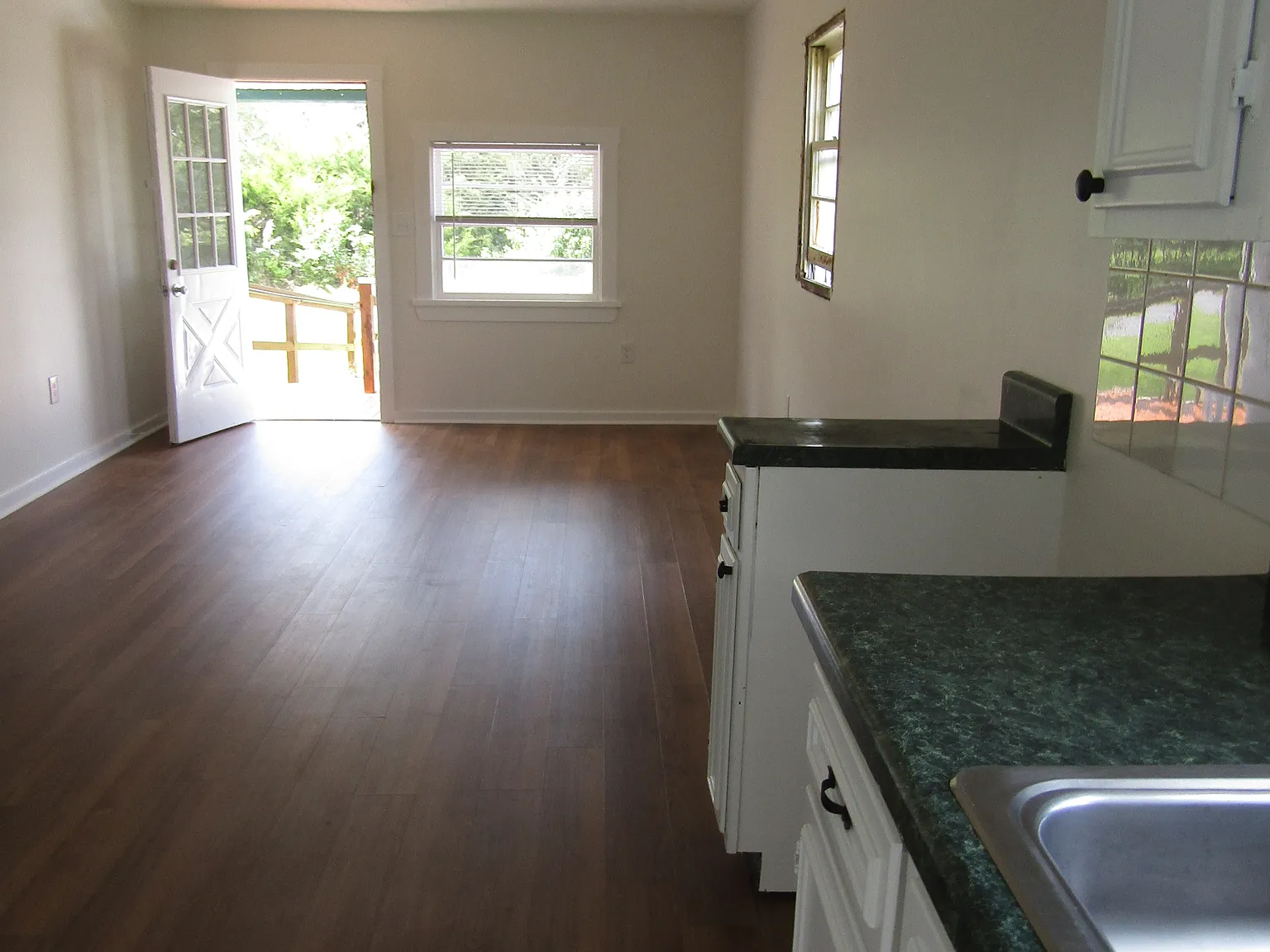 2 bed, 800 sqft, $950 — Photo 4