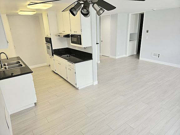 2nd image of 6050 Canterbury Dr Unit F220
