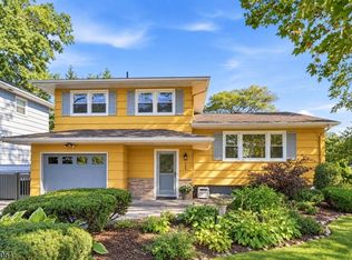 1 Carey Ct, Montclair, NJ 07042