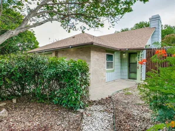 9848 Meadow Way, Converse, TX 78109