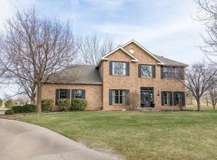 2144 E Columbine Ct, Salina, KS 67401