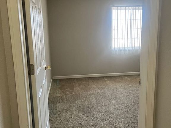 4th image of 3811 Baldwin Ave #119