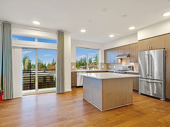 5th image of 1442 157th Pl NE #29.8