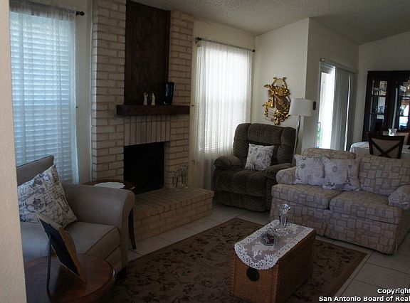 3rd image of 3626 Stoney Meadow St