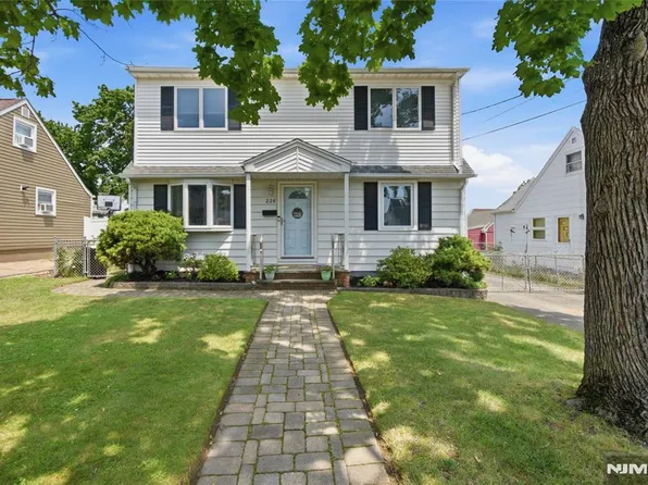 226 Edison St, Clifton, NJ 07013