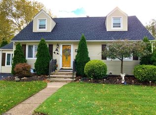 43 Notch Rd, Clifton, NJ 07013
