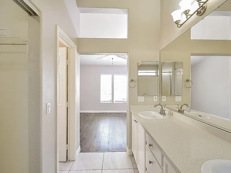 6883 Momentos St — Photo 12