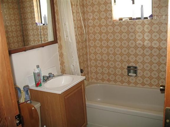 Full bath