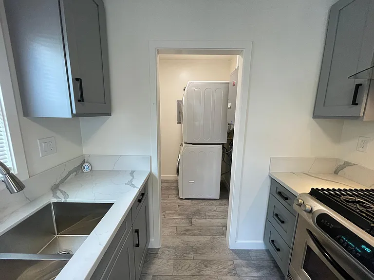344 W Alameda Ave #342 — Photo 16