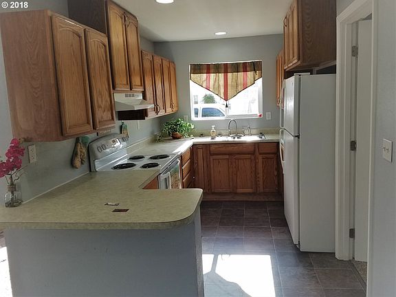 5th image of 510 N Cedar St