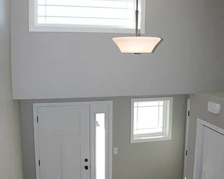1208 Legion Ln — Photo 2