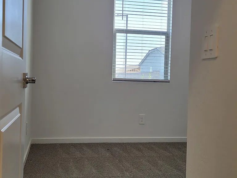 15998 W Smoketree Dr — Photo 15