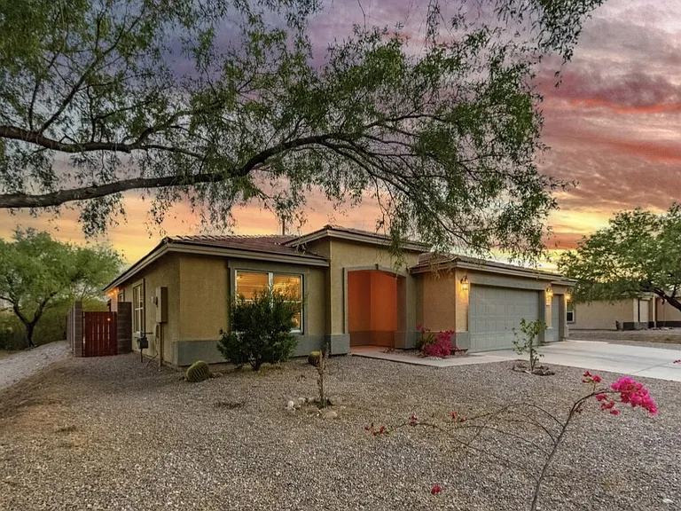 13578 E Hampden Green Way — Photo 2