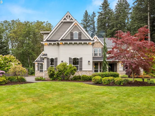 18507 NE 28th St, Vancouver, WA 98682