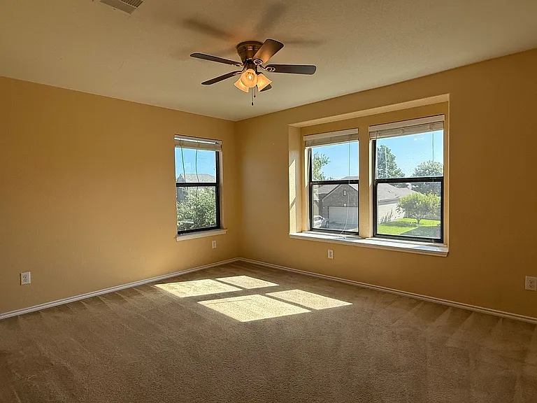 2250 Howry Dr — Photo 37