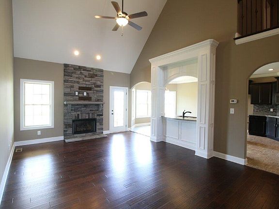 4th image of 782 Farmington Lot 782