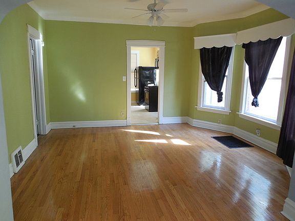 3rd image of 11311 S Eggleston Ave