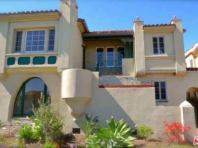 8673 W Olympic Blvd, Los Angeles, CA, 90035