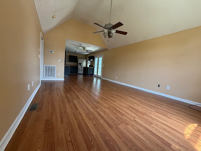 4914 Camborne Cir — Photo 12