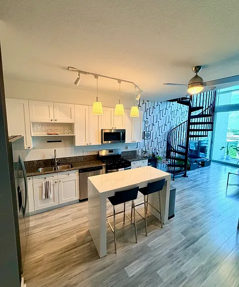 150 E Robinson St #1019 — Photo 6