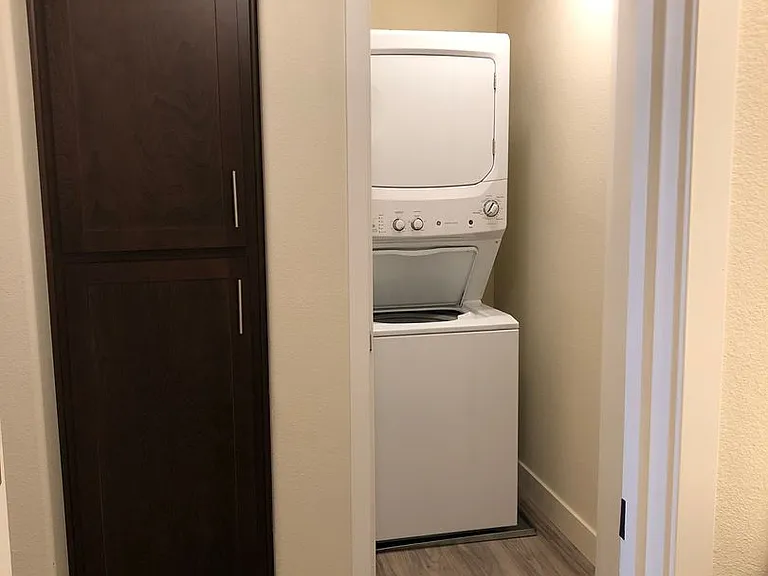 Luxe Ripon Apartments — Photo 58