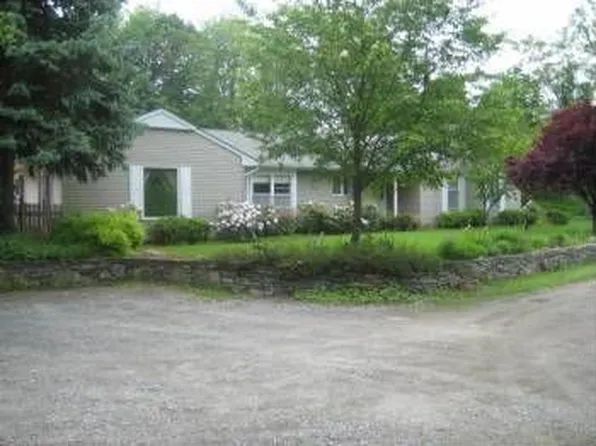 88 Spring Valley Rd, Hardwick, NJ 07825