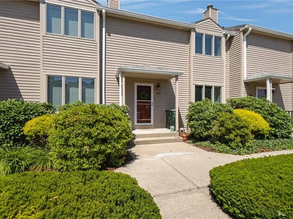 20 B Tamarac Dr Unit 20B, Greenville, RI 02828