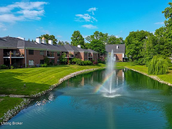 3rd image of 1267 Parkway Gardens Ct APT 99