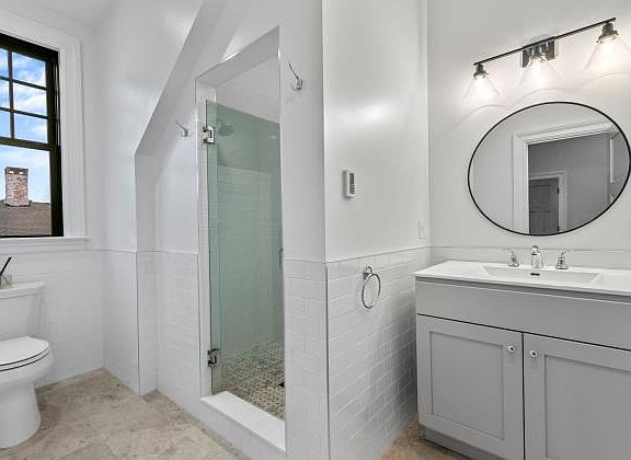 "Kenwood" - 2BR / 2 & 1/2 BA @ 96 East Ave