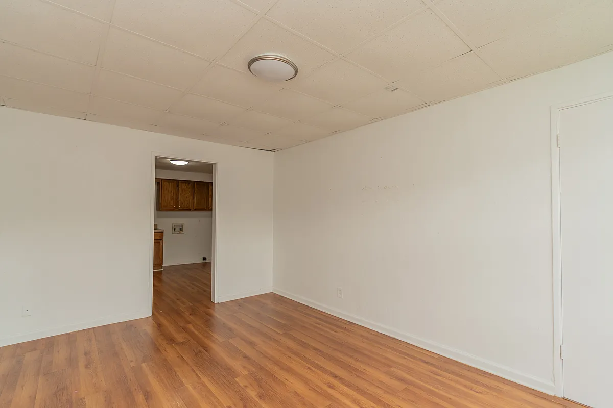4259 Dayton Blvd — Photo 3
