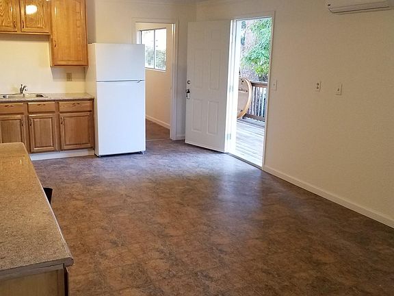 5th image of 10796 Boren Bega Dr #C