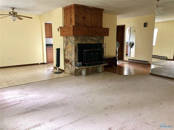 3rd image of 5003 Burlingame Dr