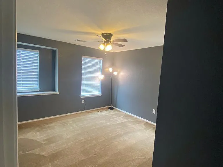 700 Screech Owl Dr — Photo 11
