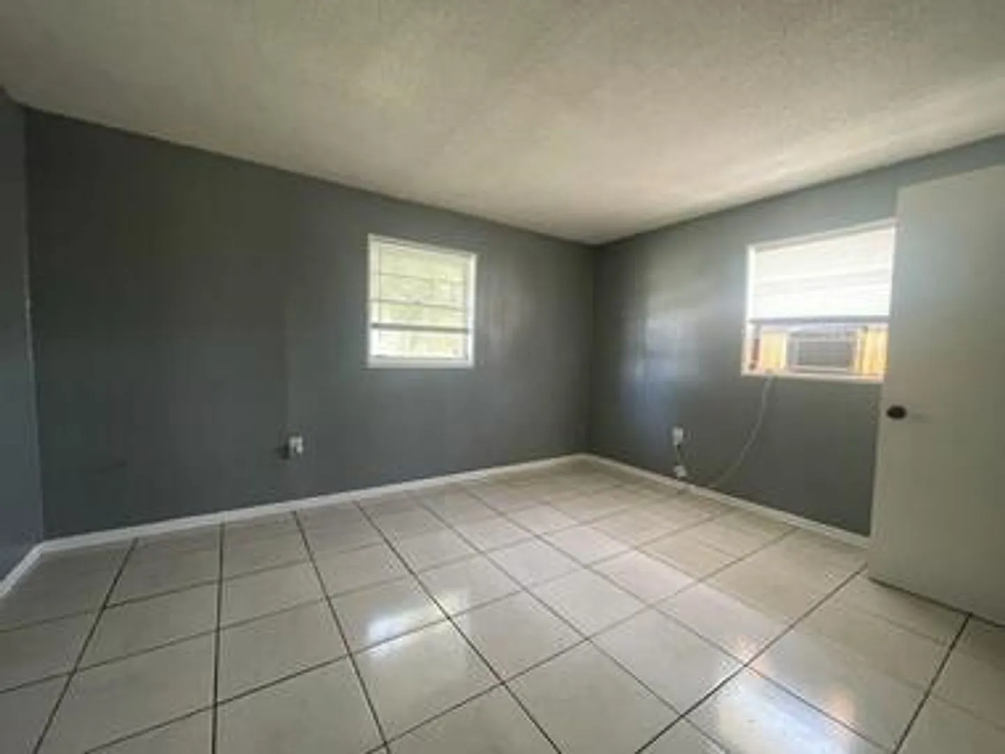 2210 Thonotosassa LLC — Photo 4