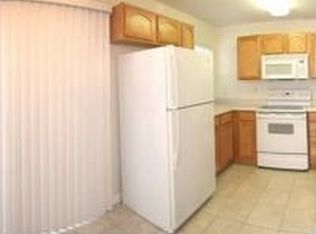 440 Benton Dr APT G, Saint Peters, MO 63376