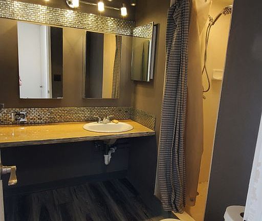 2nd image of 1702 Kewalo St APT 1208