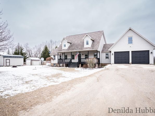 11724 N Satterlee Rd, Lakeview, MI 48850