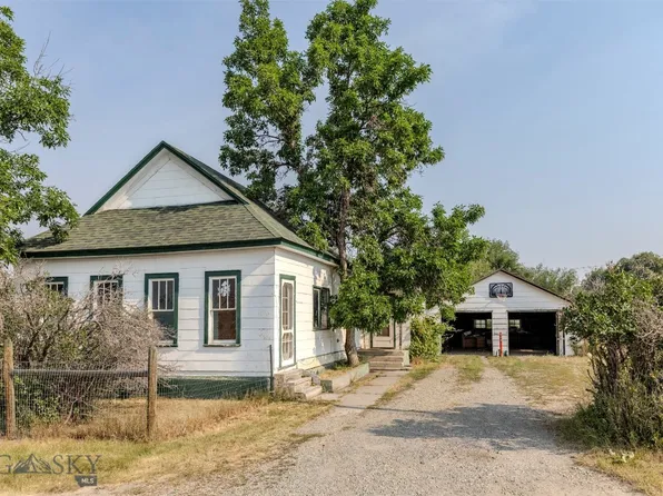 110 3rd St W, Clyde Park, MT 59018